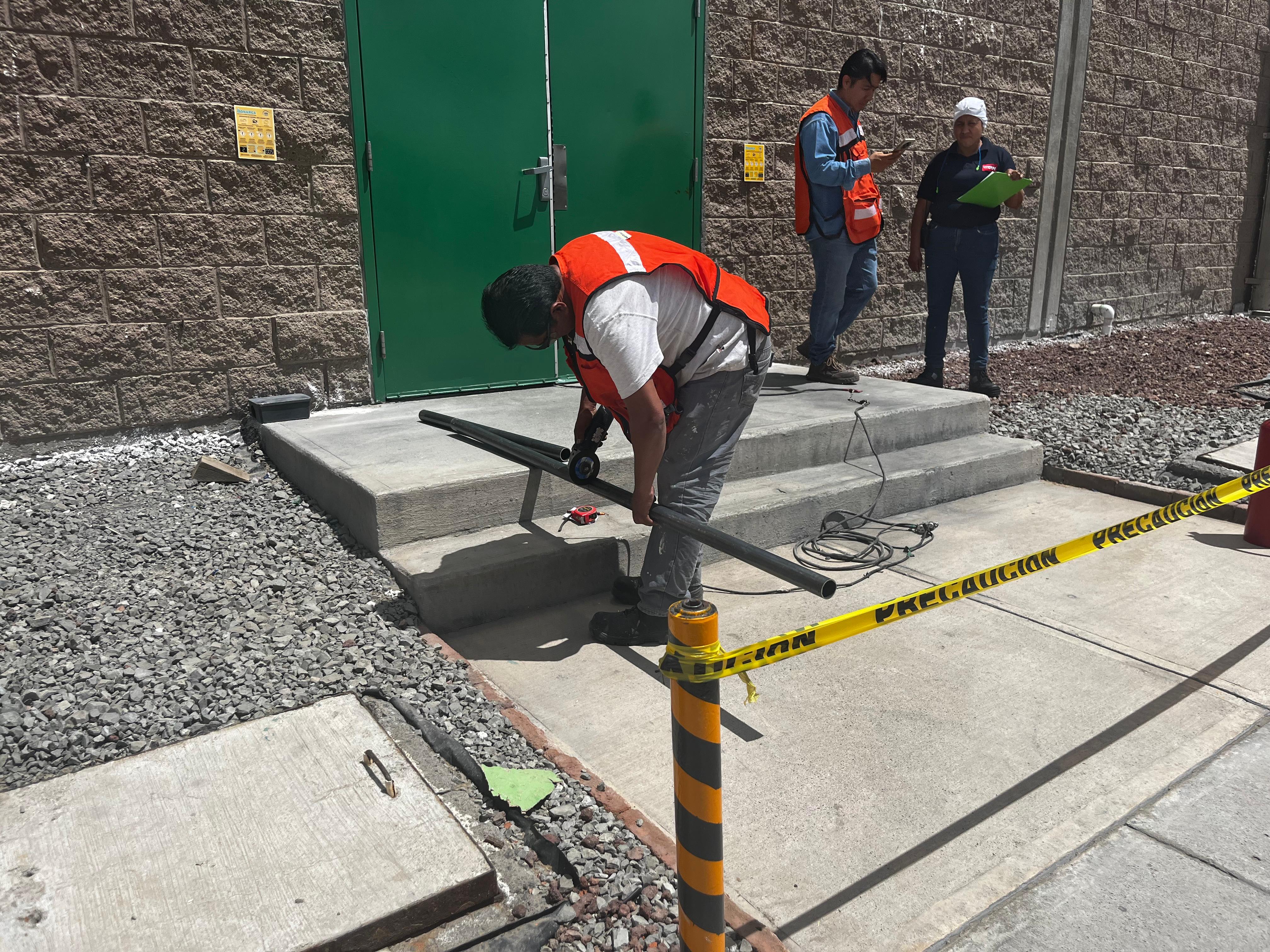 Instalación de barandales industriales Defany